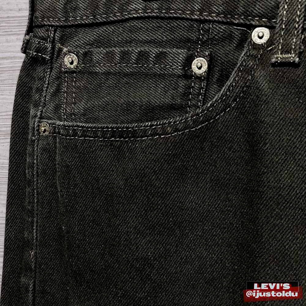 Levi's 505 Men's Regular Fit Straight Leg Black Denim Jeans | Size W36″ - L30″ - Picture 9 of 16